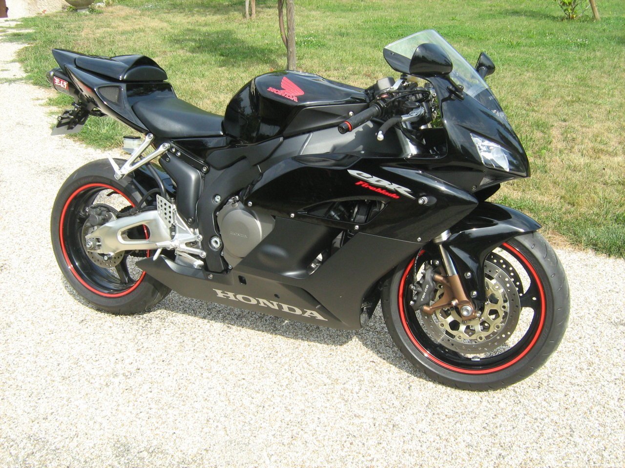 Honda 1000 RR Siyah Grenaj Set 2004-2005