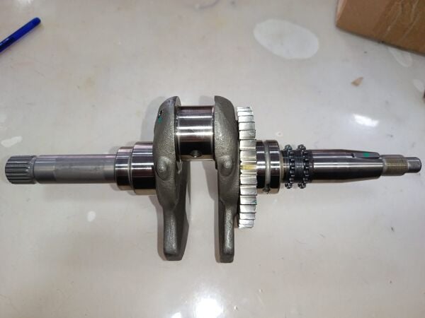 Honda Forza 250 Krank