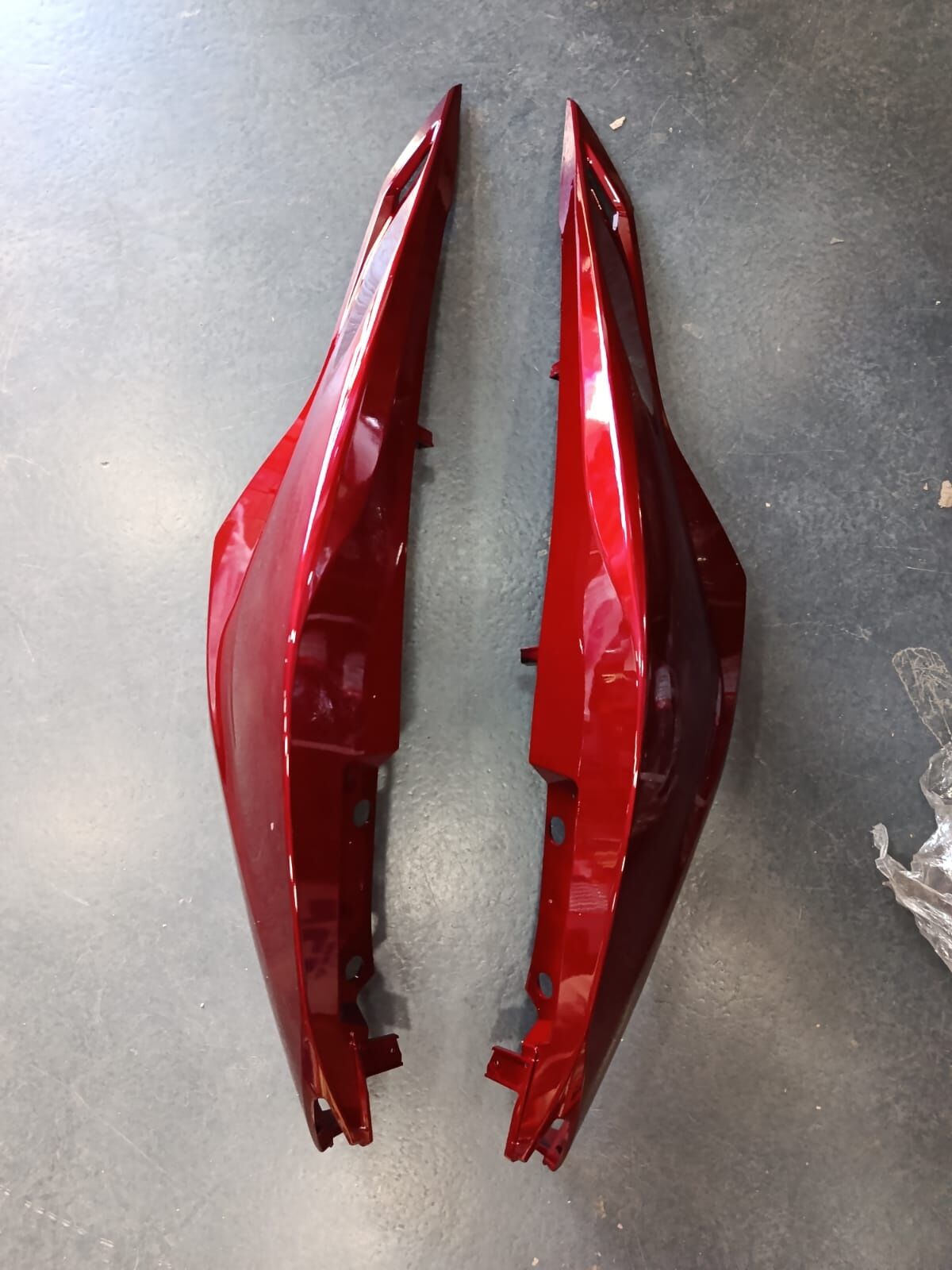 Honda Forza 250 Sağ Sol Sele Yan Grenaj Borda