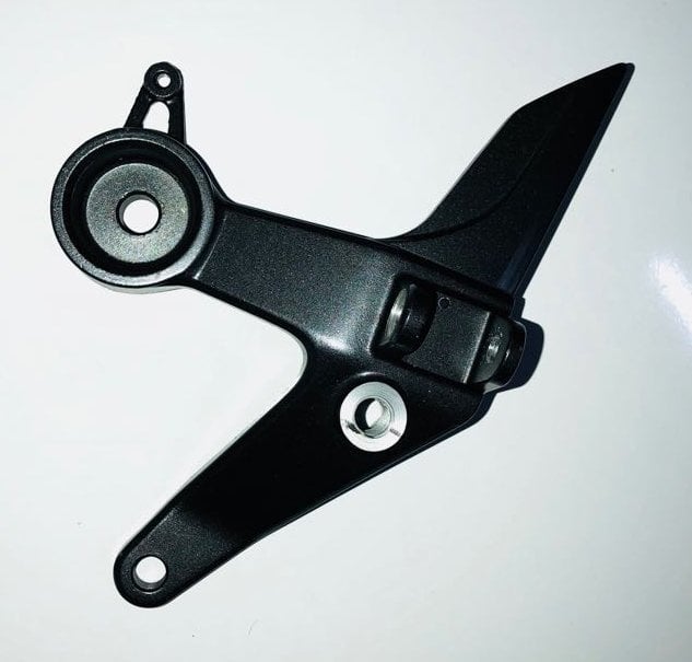 RTR 150 ön sürücü braket 2014 2018 Sağ