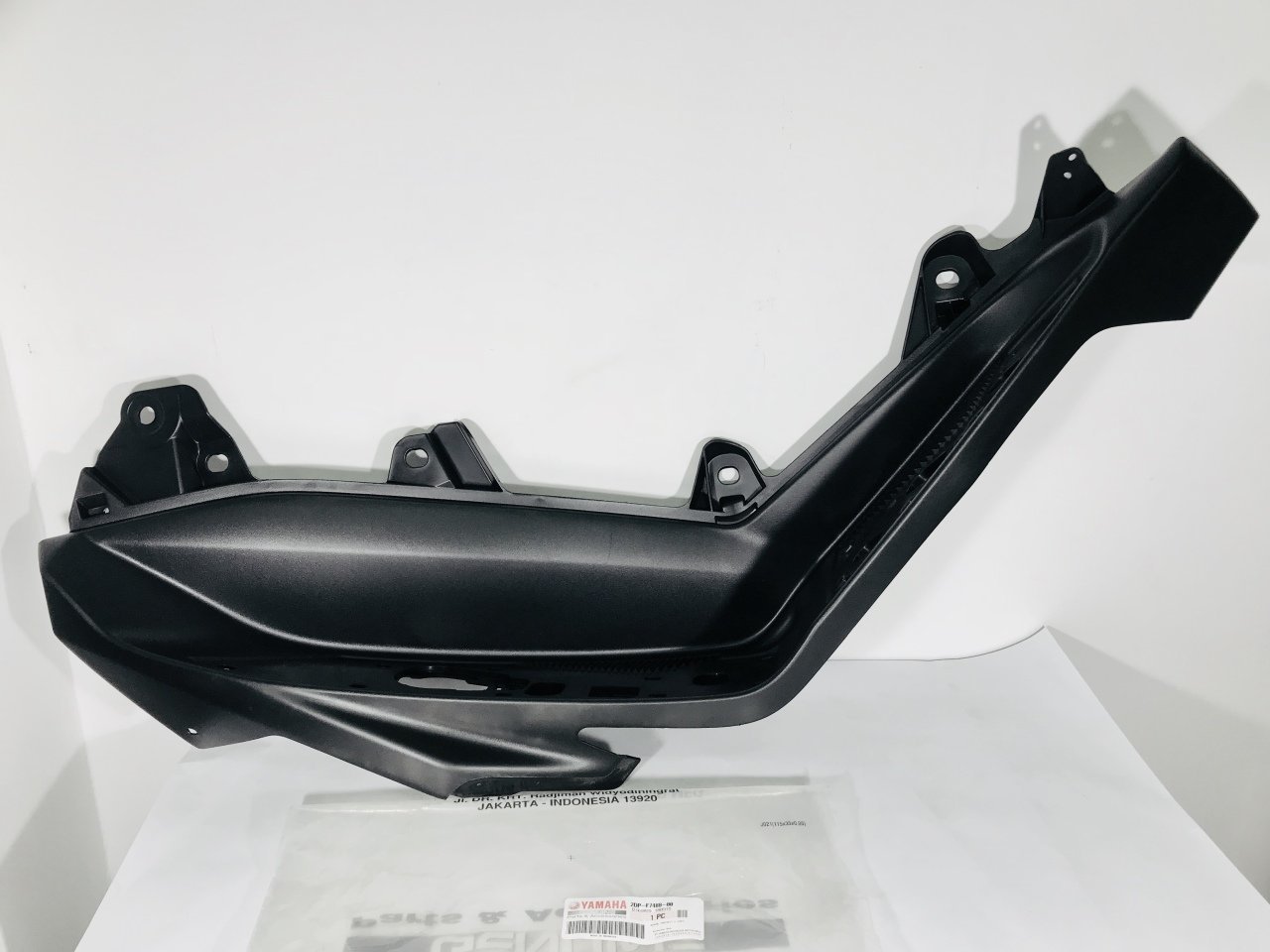 Nmax 125 155 Sol Basamak Tabanı