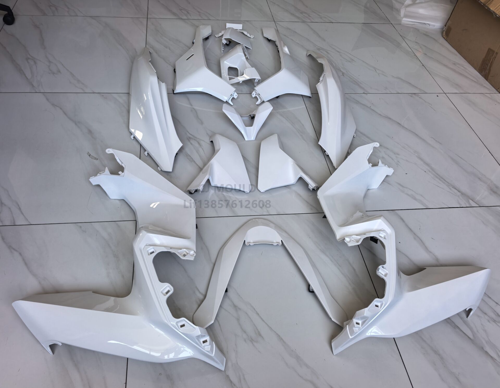 Pcx 125 Grenaj Kaporta Seti Beyaz 2025 2026