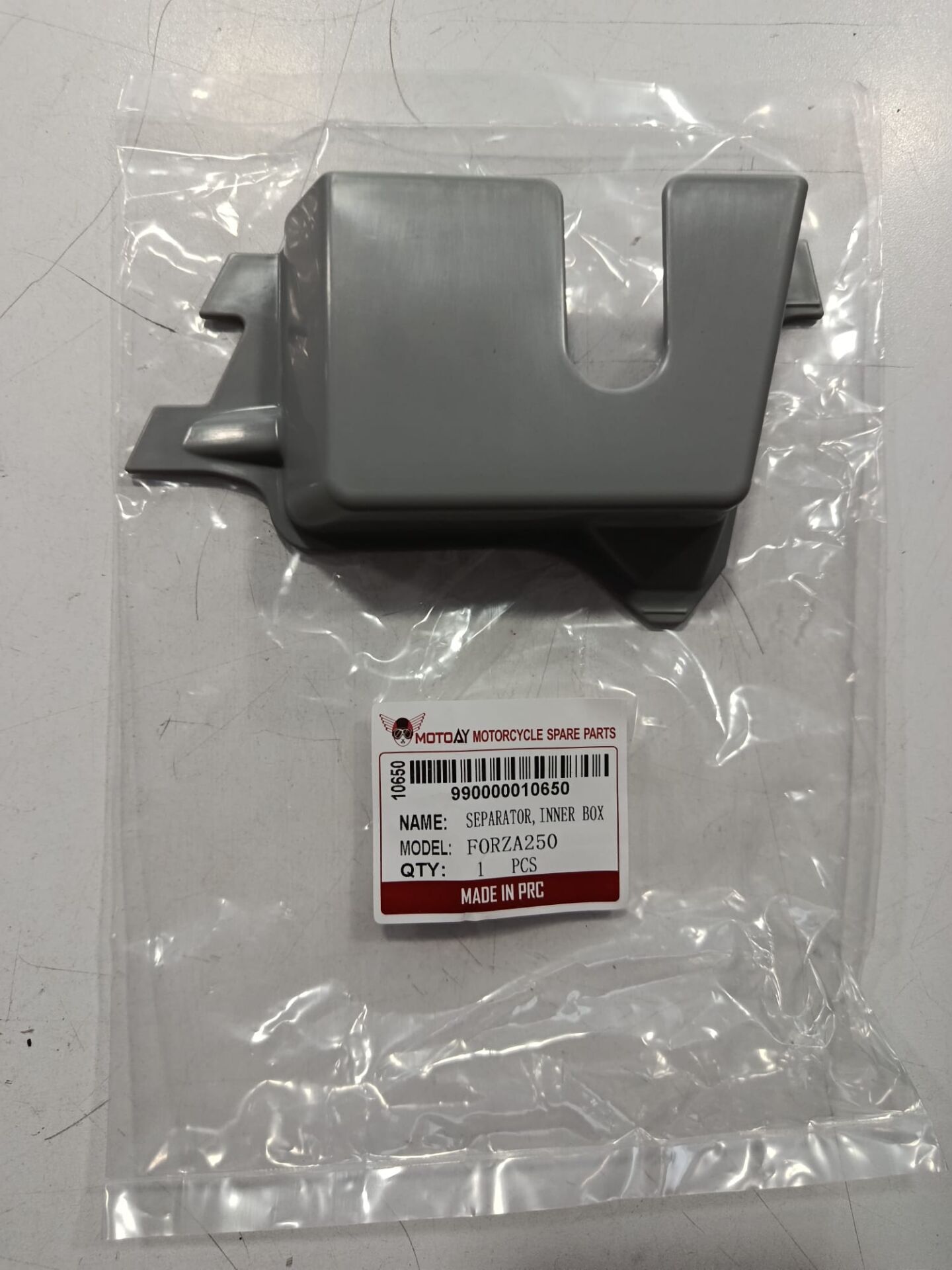 Honda Forza 250 Torpido Ayırıcı Kapak