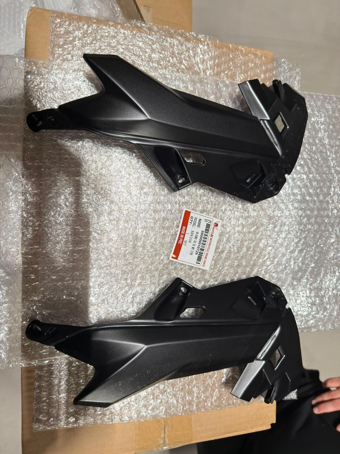 Honda ADV 350 Ön Sağ Sol Grenaj Mat Siyah