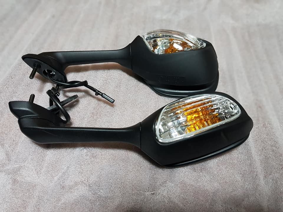 Gsxr 600 1000 Sinyalli Ayna Seti 2005 2009