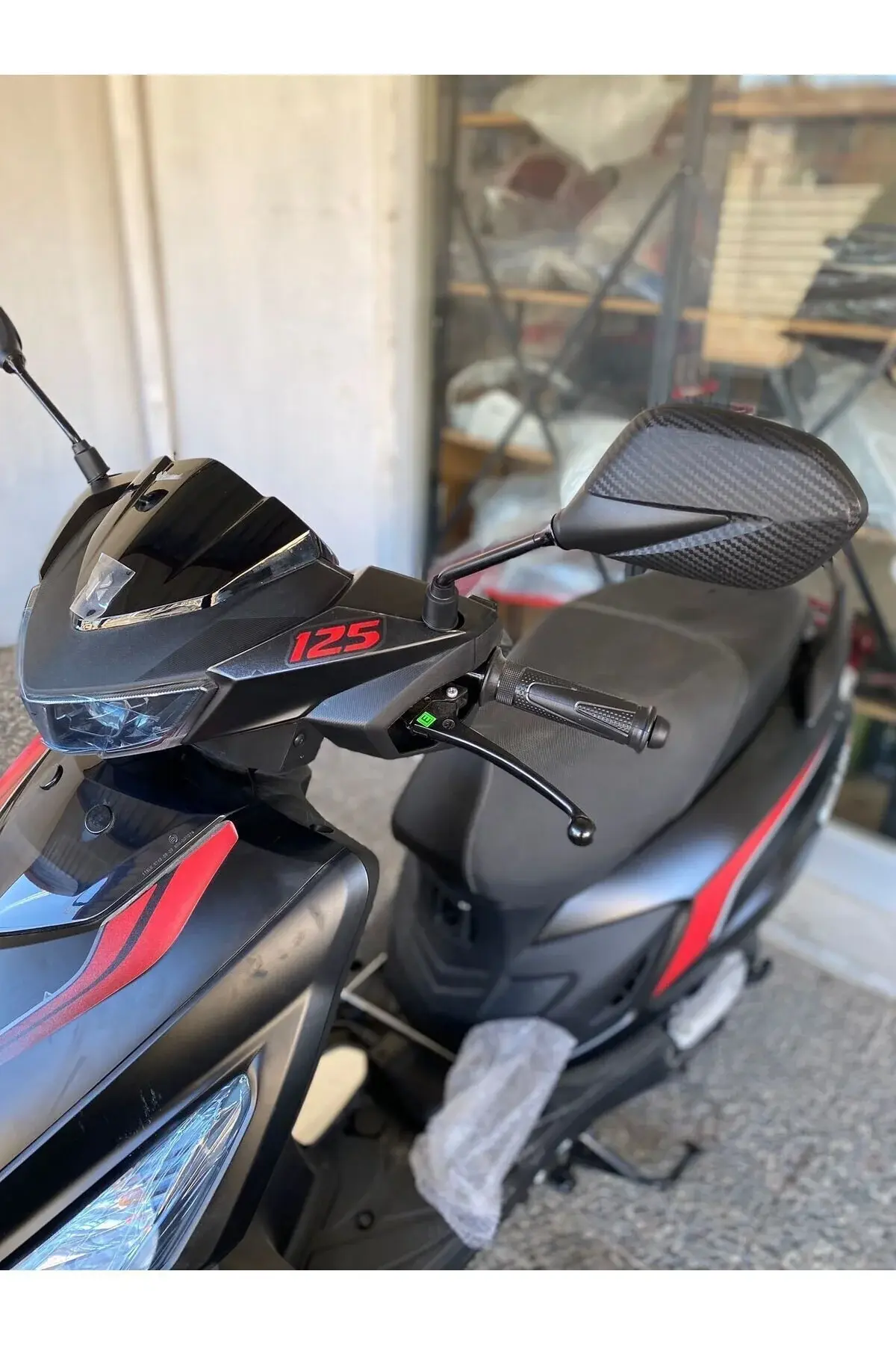 Hero Dash 125 -2023 Model Karbon Ayna