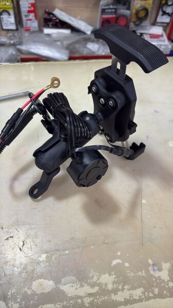 Motosiklet Telefon Tutucu Titreşim Engelleme Amper Ölçme Özellik