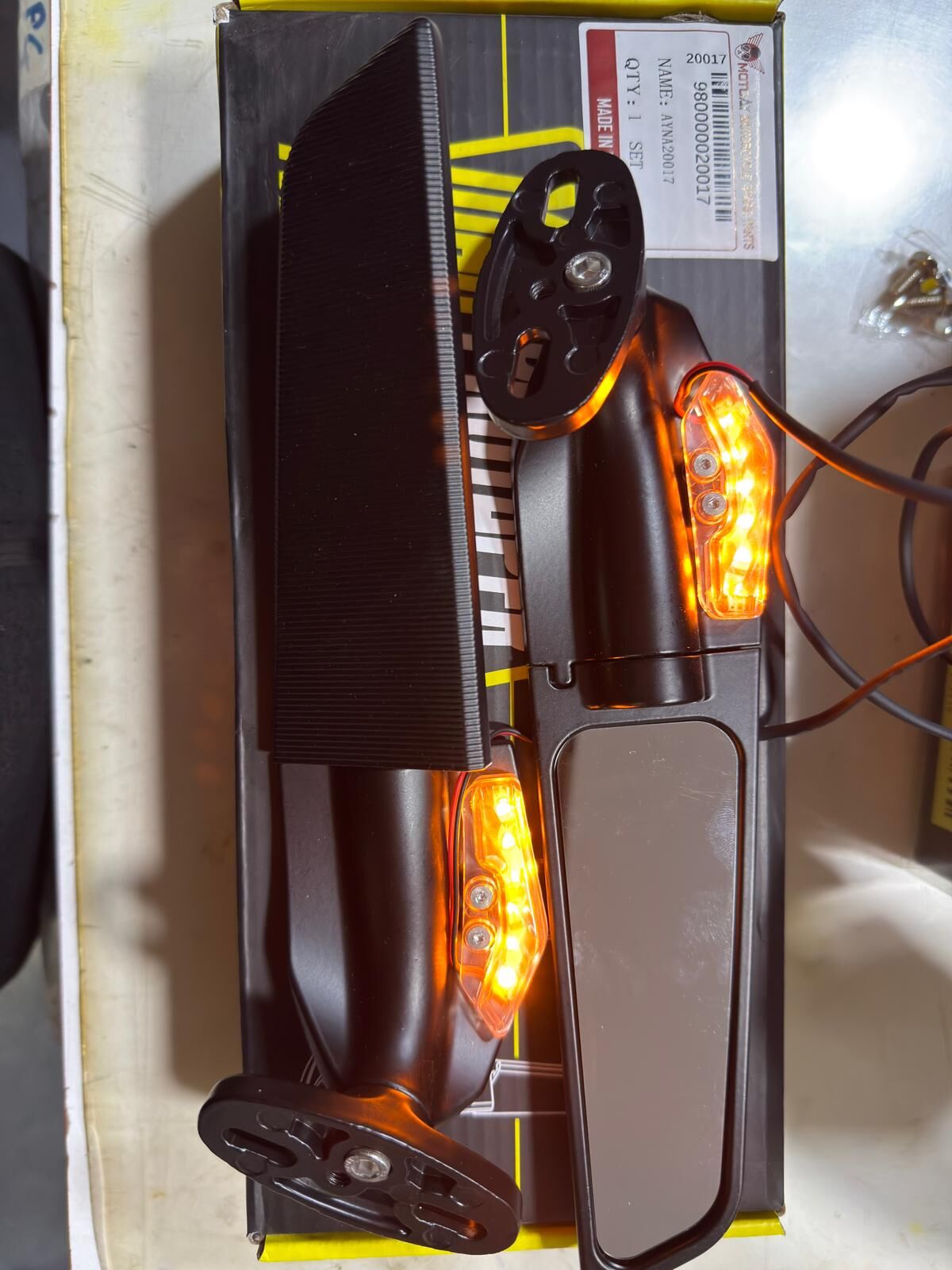 Racing Üniversal H2 Sinyalli Katlanır Kanat Ayna