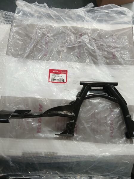 Honda Pcx 125 2021-2024 Orta Sehpa