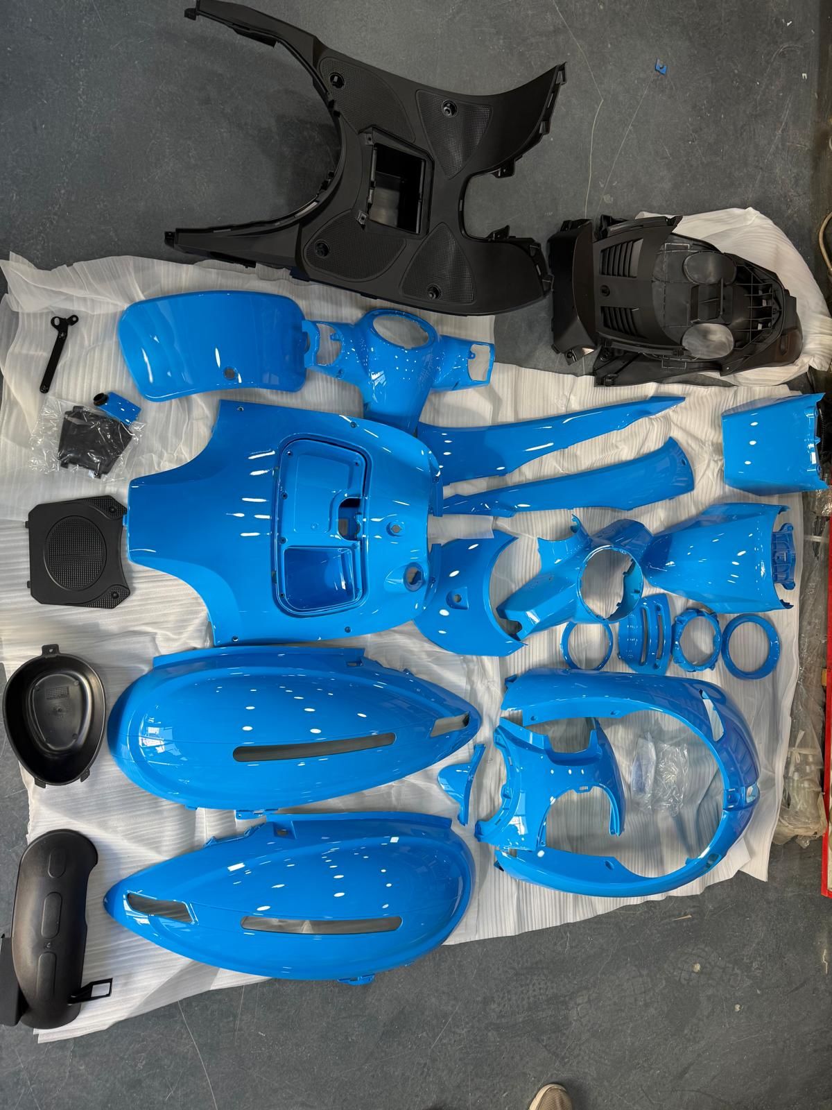 Arora Cappucino 50 125 Koyu Mavi Kaporta Seti 26 Parca Kampanyalı