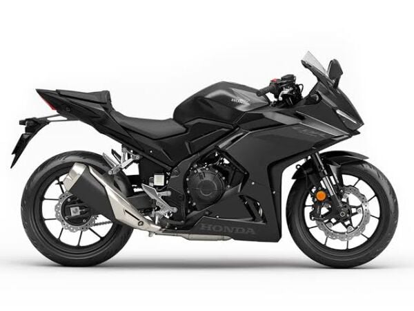 Cbr 500 R Mat Siyah Grenaj Seti 2024 2025